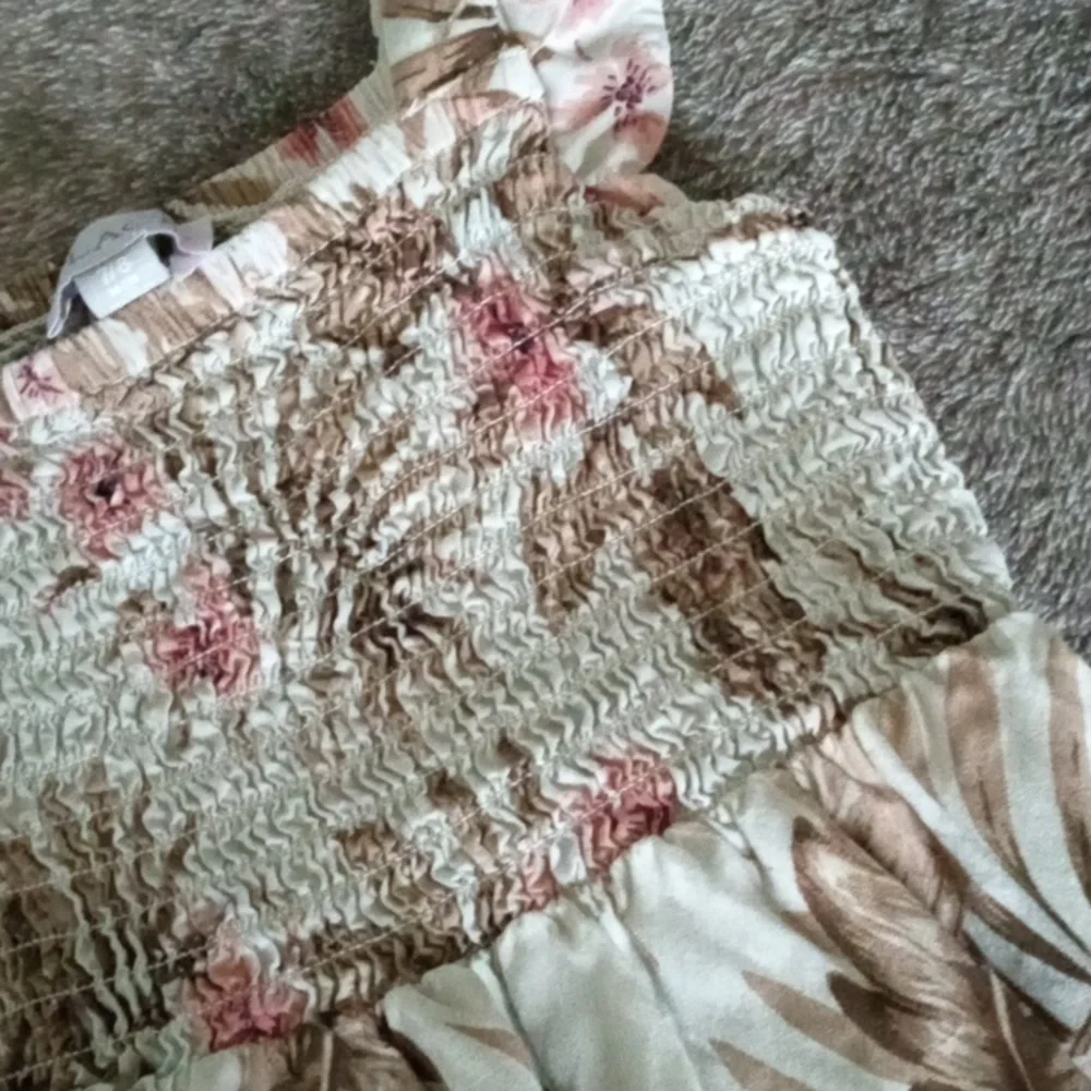 The Children's Place Smocked Tropical Sundress - Picture 3 of 5